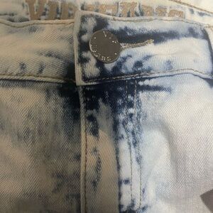 VIP Jeans - very destructed and faded!